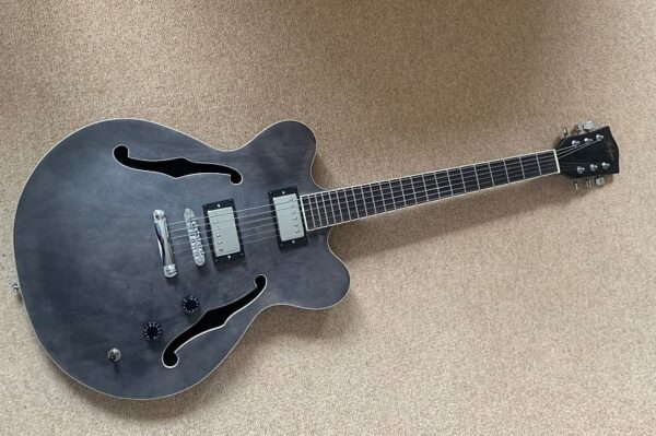 Hofner  Verythin  Black Stain