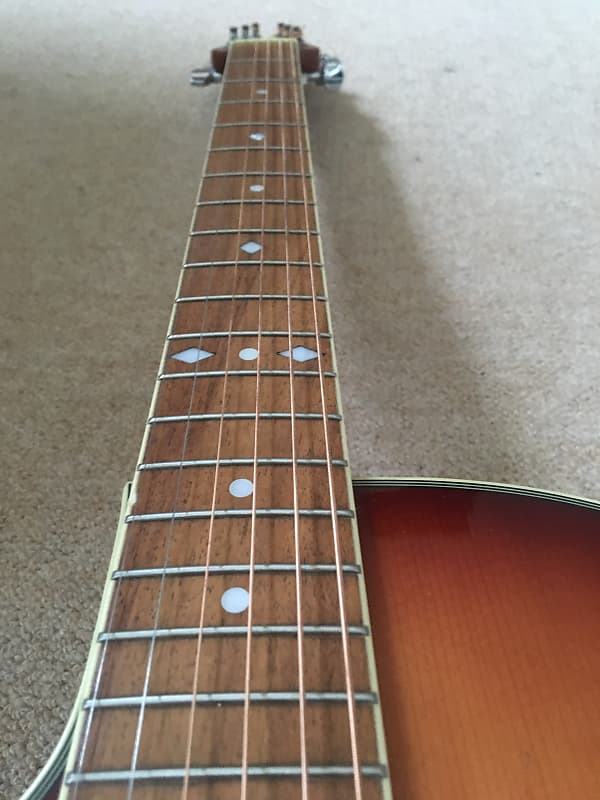 Ovation Celebrity CC047 Left Handed 1990s Sun burst - Image 4