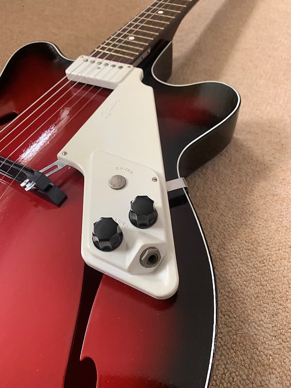 Rosetti Lucky 7 Semi-Hollow Body Electric Guitar Early 1960's Red Burst - Image 5