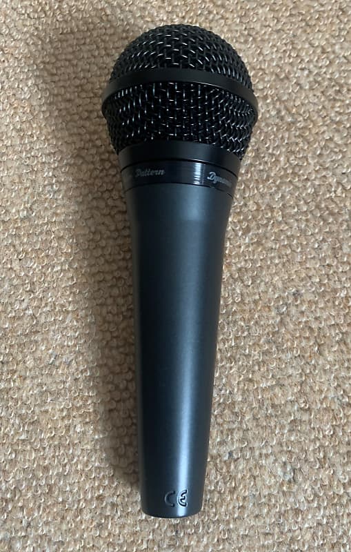 Shure PGA58 Cardioid Dynamic Vocal Microphone - Image 4