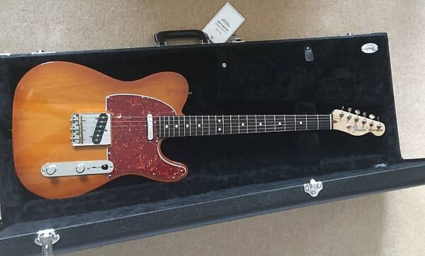 Fender  American Performer Telecaster, , Rosewood  2019 Honey Burst - Image 15