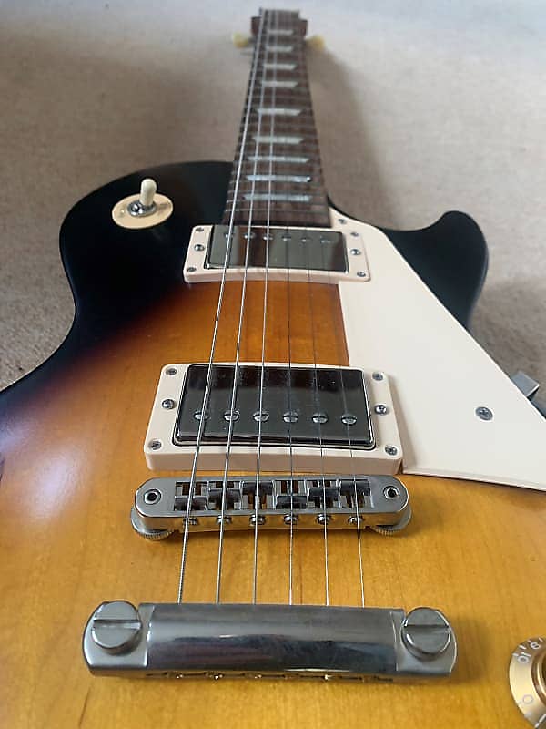 Gibson Les Paul Tribute in Satin Tobacco Burst USA - Image 16