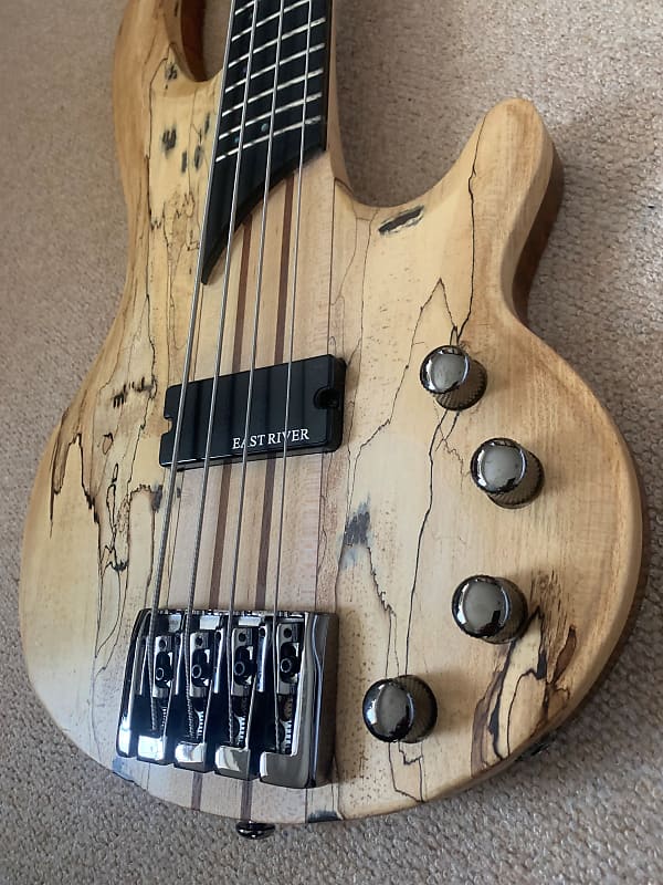 Tanglewood Canyon 3 4 String Long Scale Electric Bass Guitar - Image 6