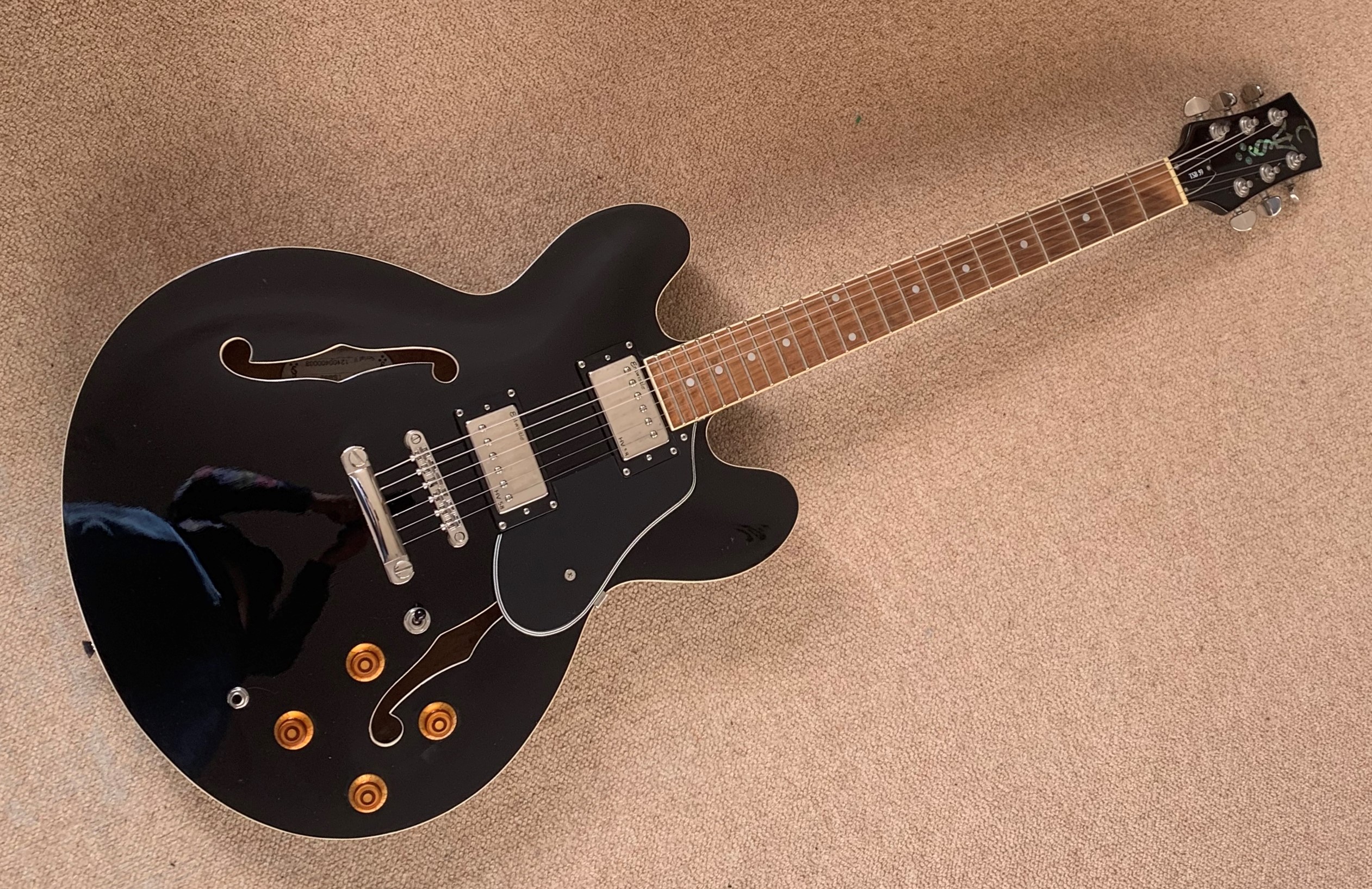 Tanglewood TSB-59 Semi-Hollowbody Black