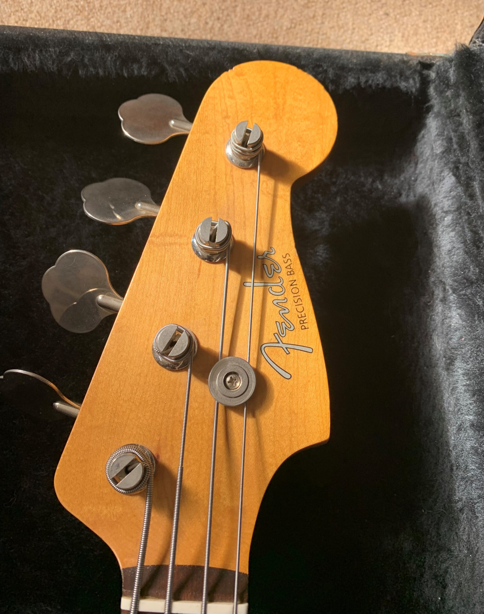 95○〇 Fender japan Precision Bass プレシジョンベース / フェンダー