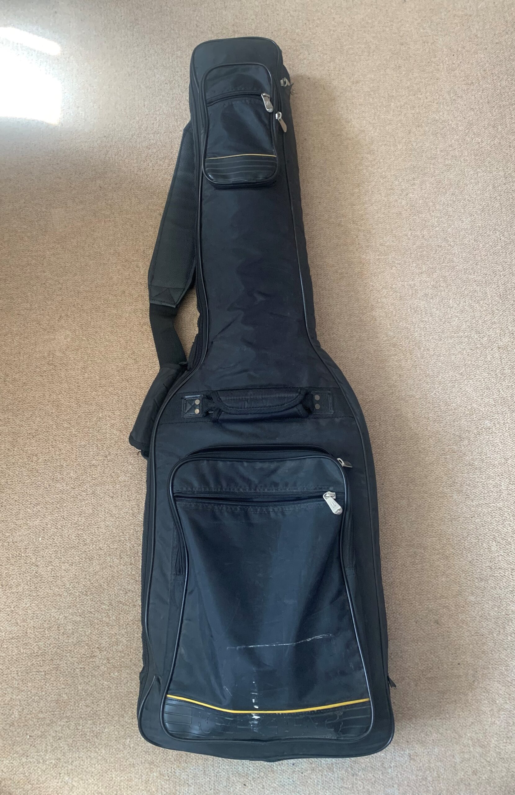 Cort Artisan A4 Ltd Edition Bass Guitar. - Image 10