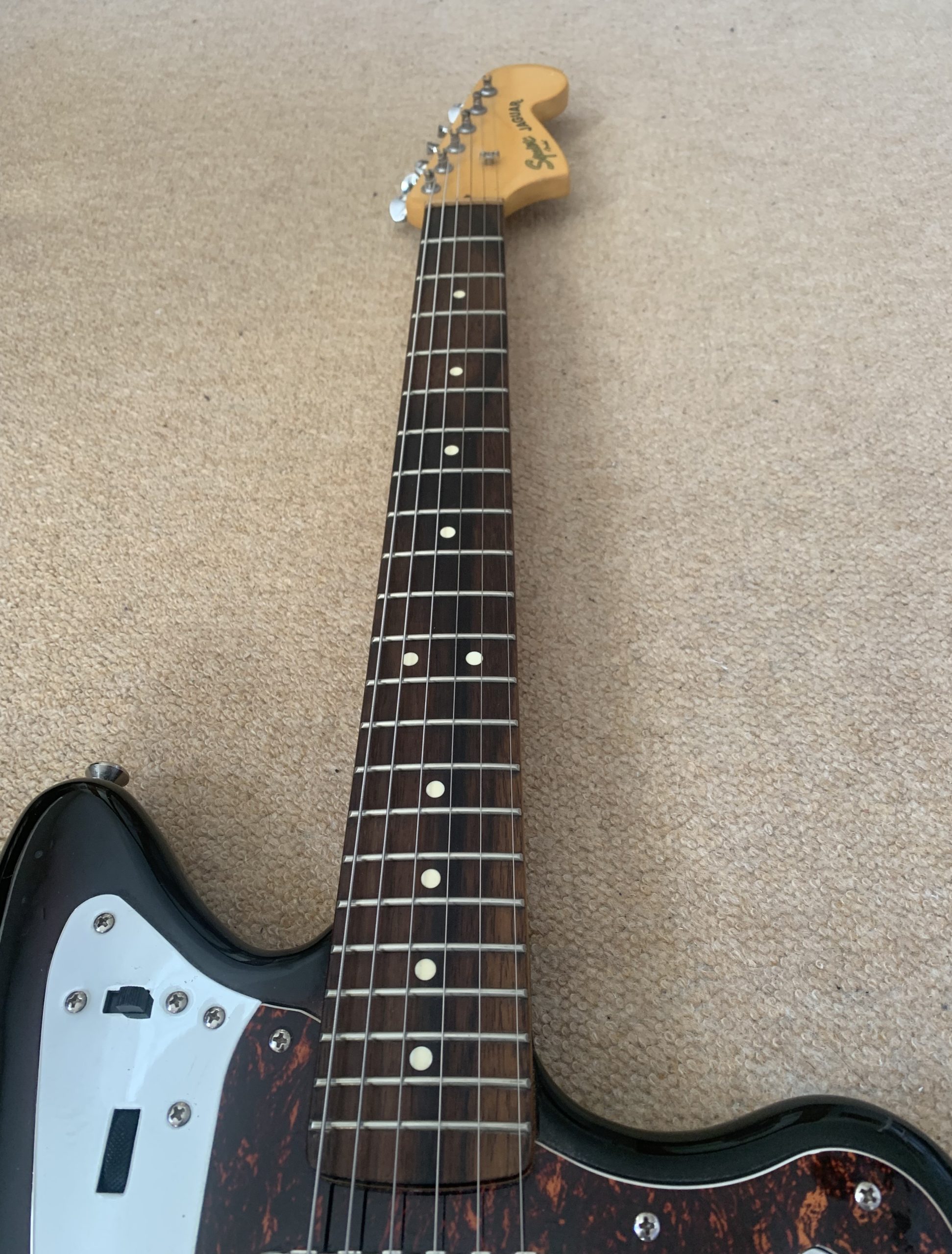 Squier Jaguar Sunburst Indonesia - Image 4