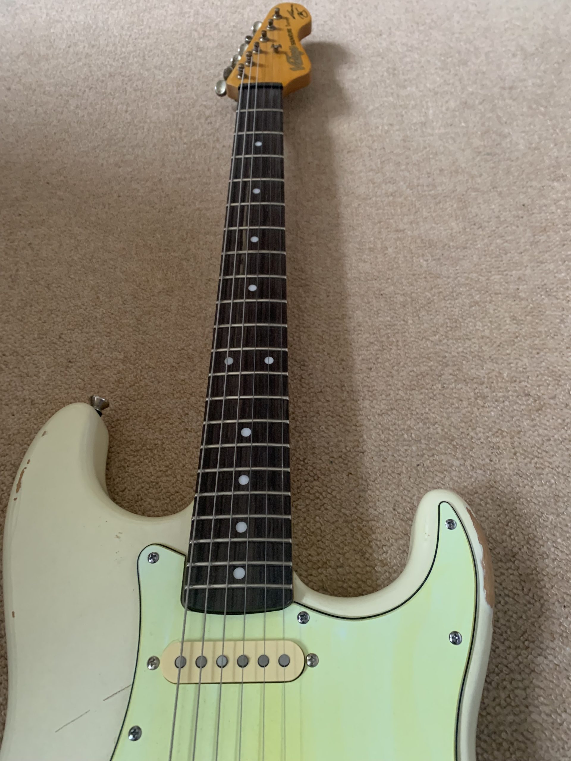 Vintage V6 Thomas Blug Signature Electric Guitar ~ Distressed Vintage White - Image 4