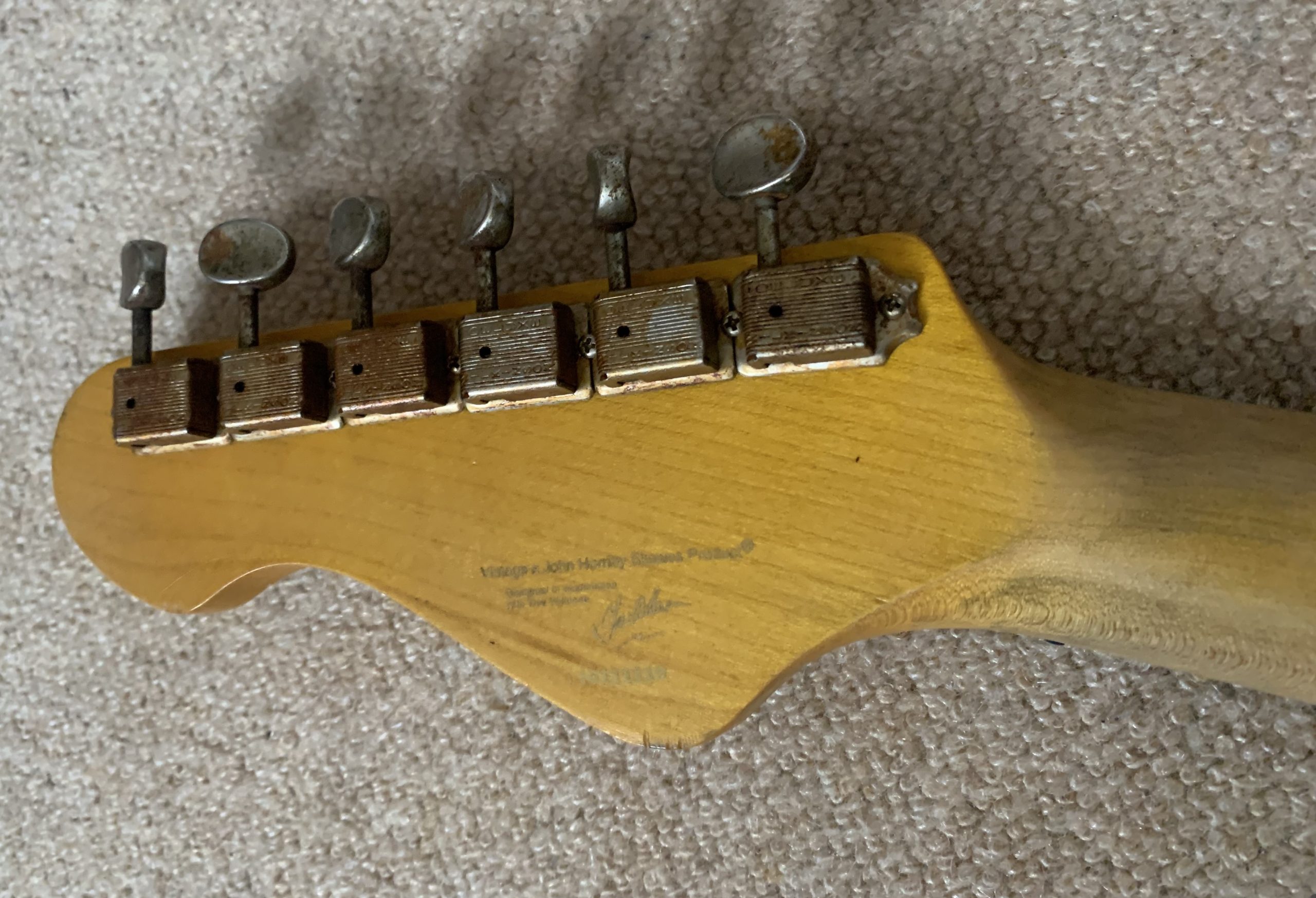 Vintage V6 Thomas Blug Signature Electric Guitar ~ Distressed Vintage White - Image 11