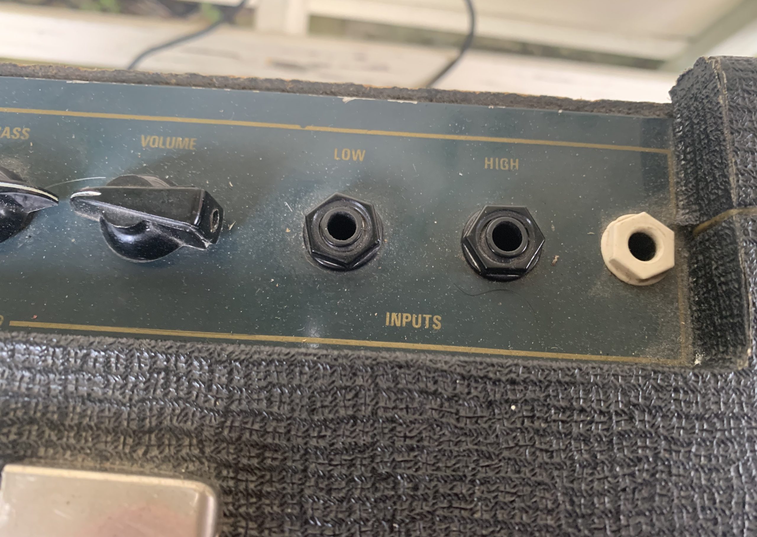 Vox Escort 40 Bass Amp, 1980s - Image 6