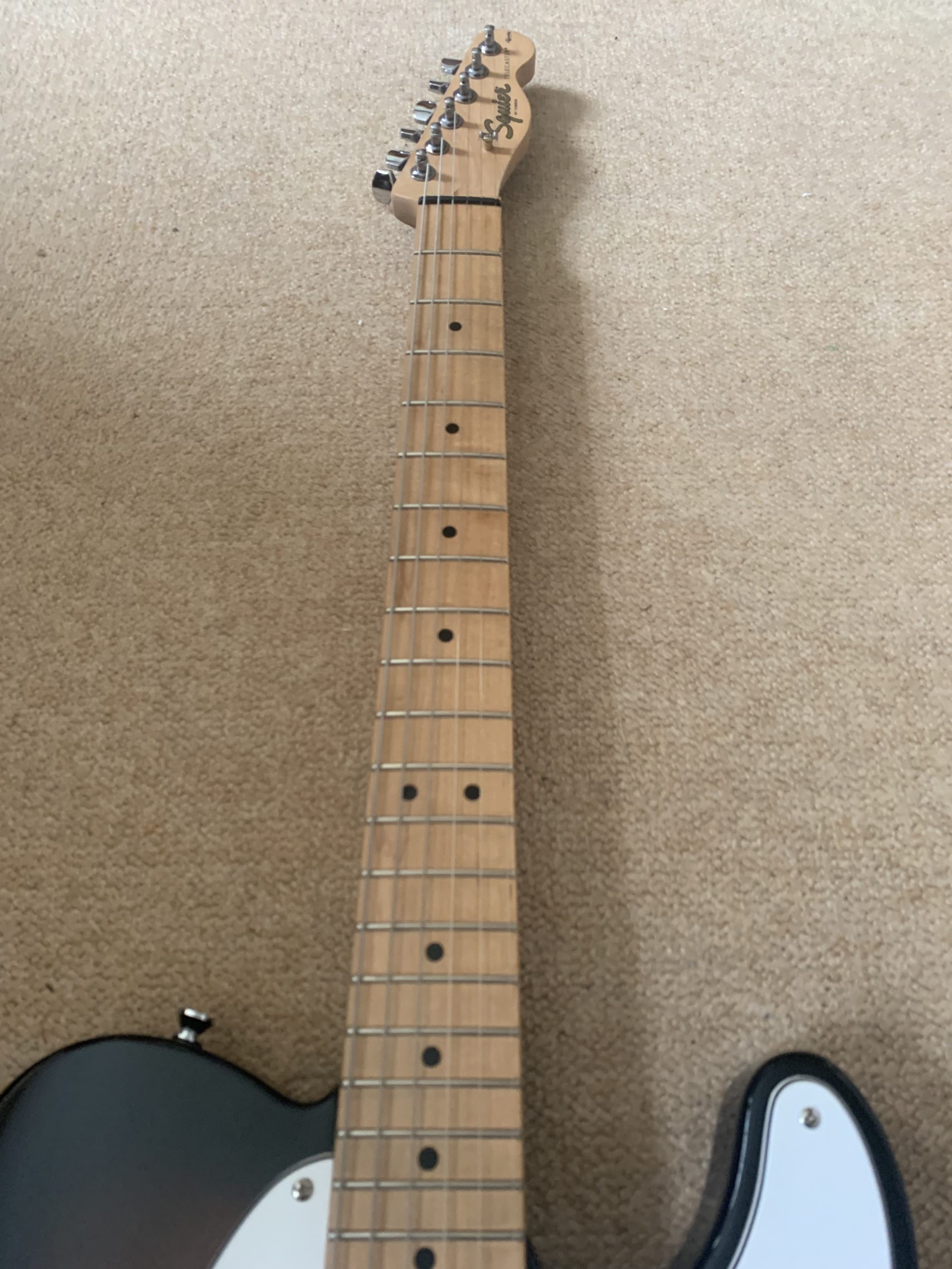 SQUIER AFFINITY SERIES TELECASTER IN SUNBURST 2019 - Image 3