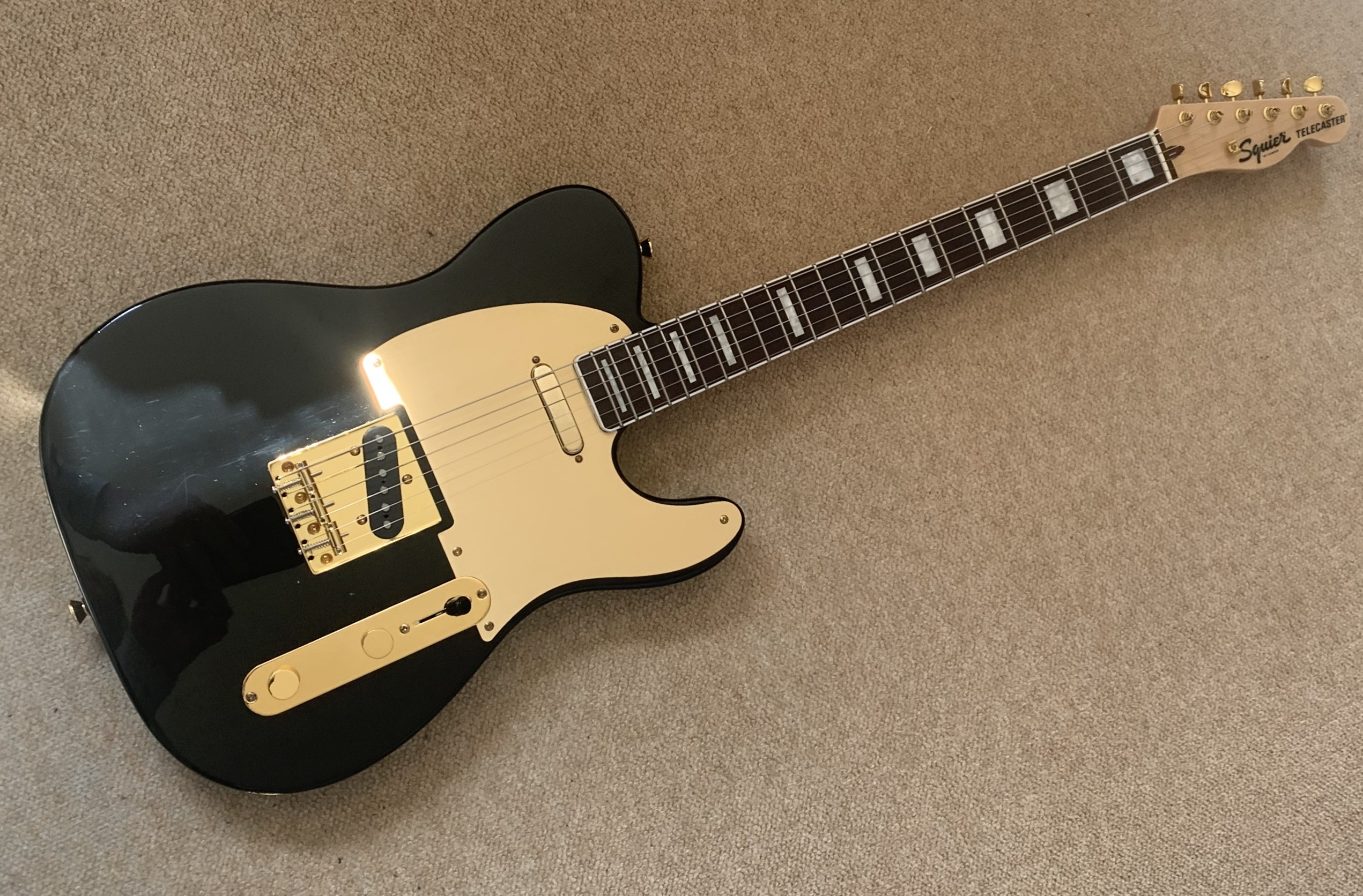 Squier 40th Anniversary Black and Gold Edition Telecaster 2022