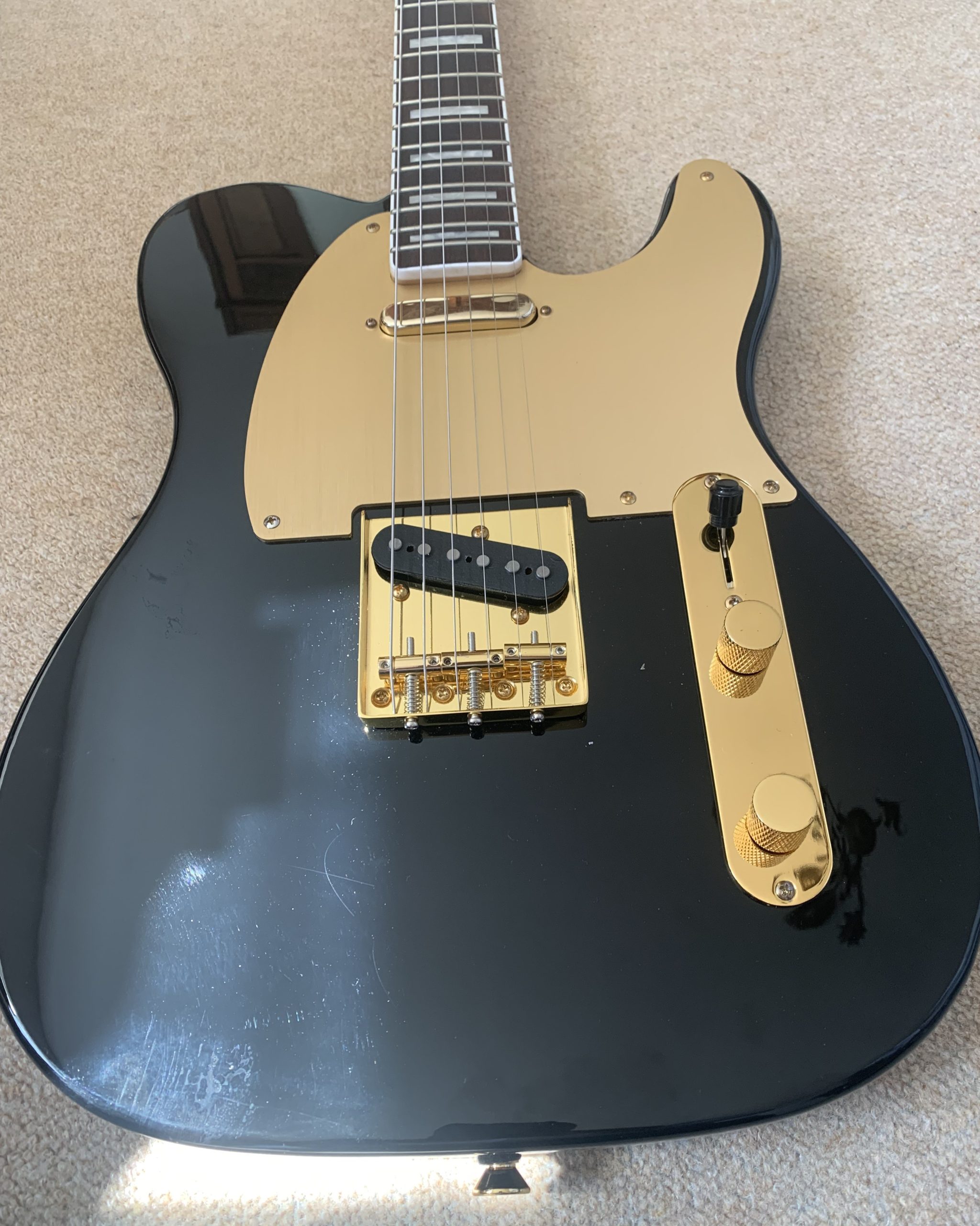 Squier by Fender Telecaster 2022年製 Squier 40th Anniversary Black and Gold Edition Telecaster 2022
