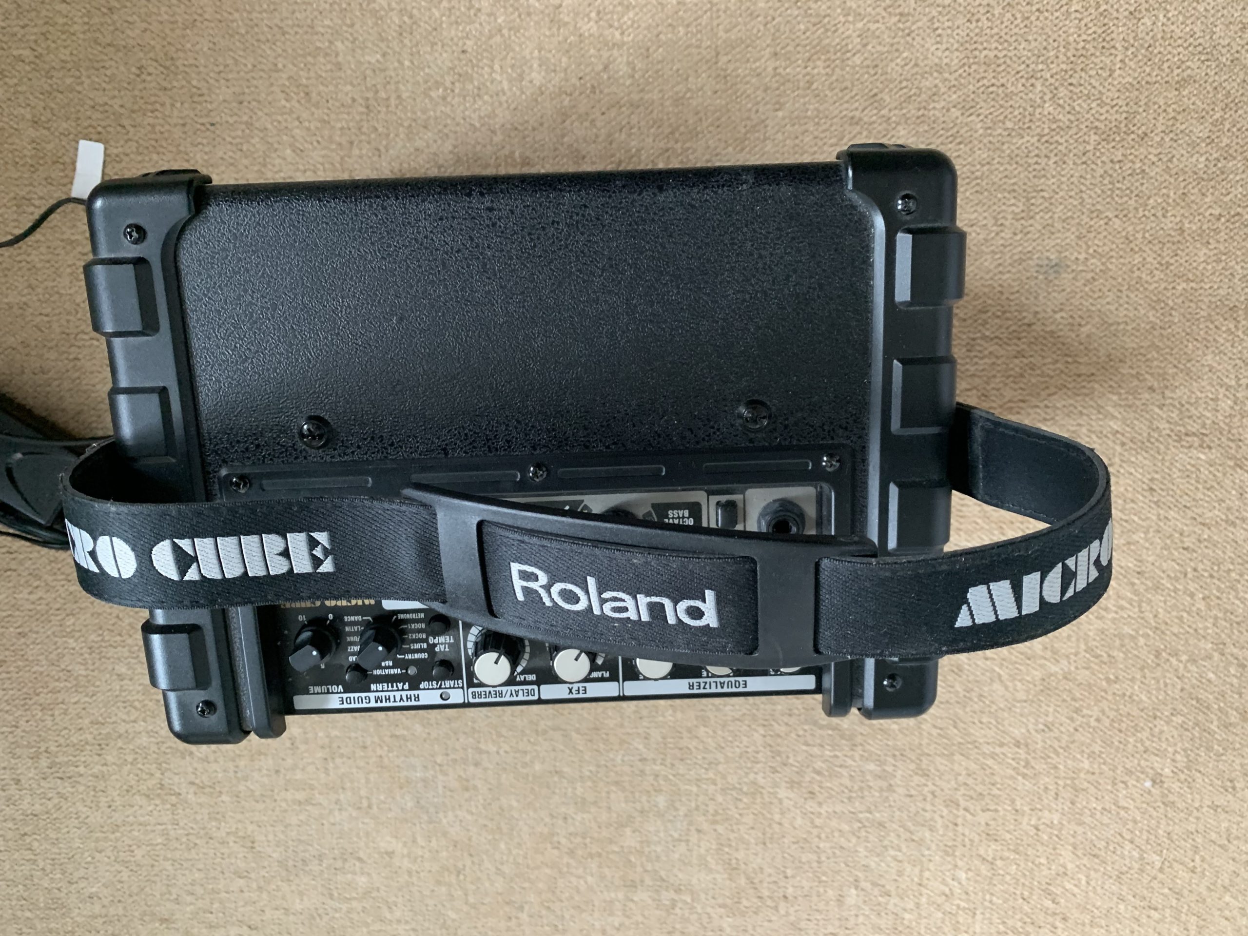 Roland Micro Cube Bass RX Bass Amp - Image 7