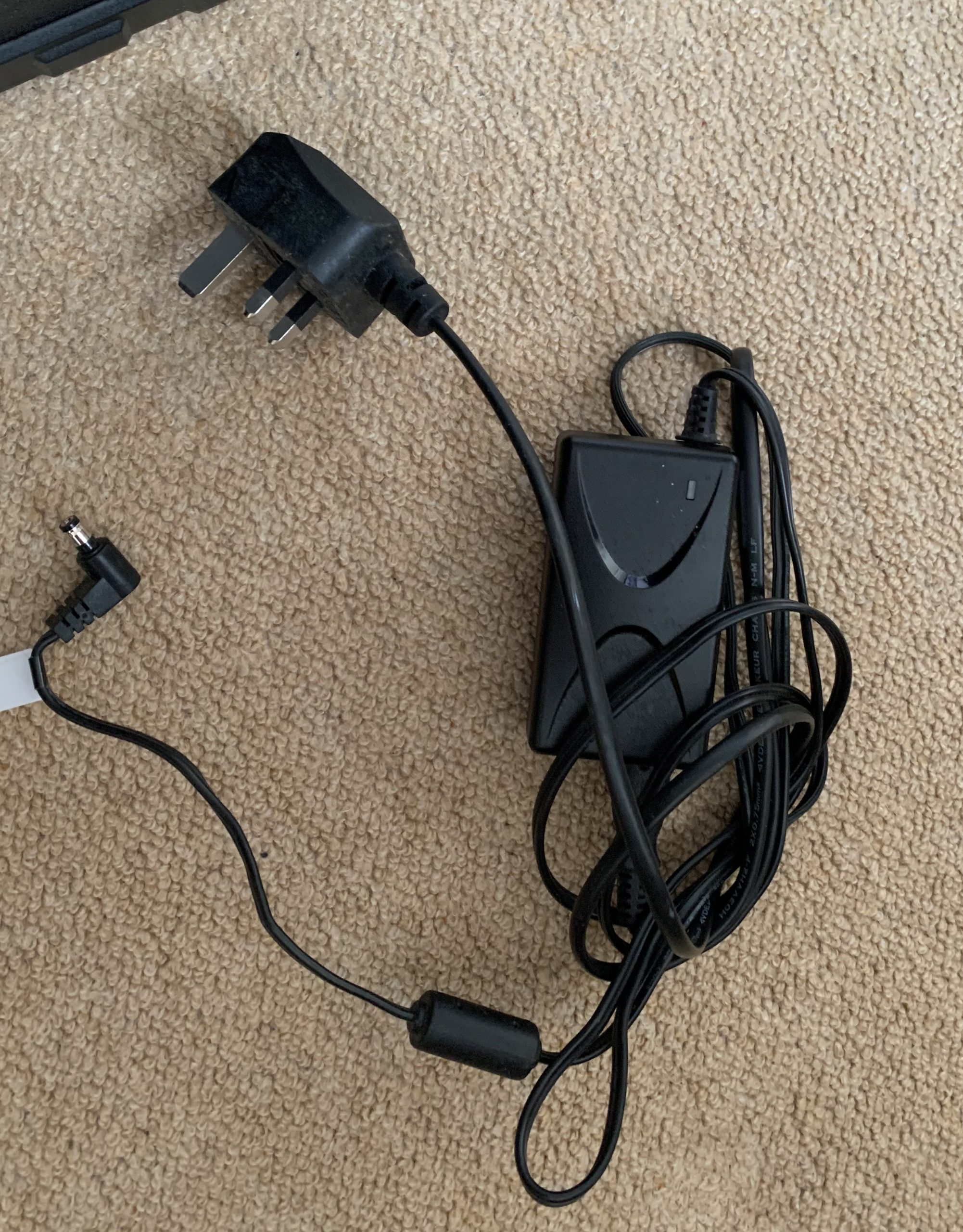 Roland Micro Cube Bass RX Bass Amp - Image 5