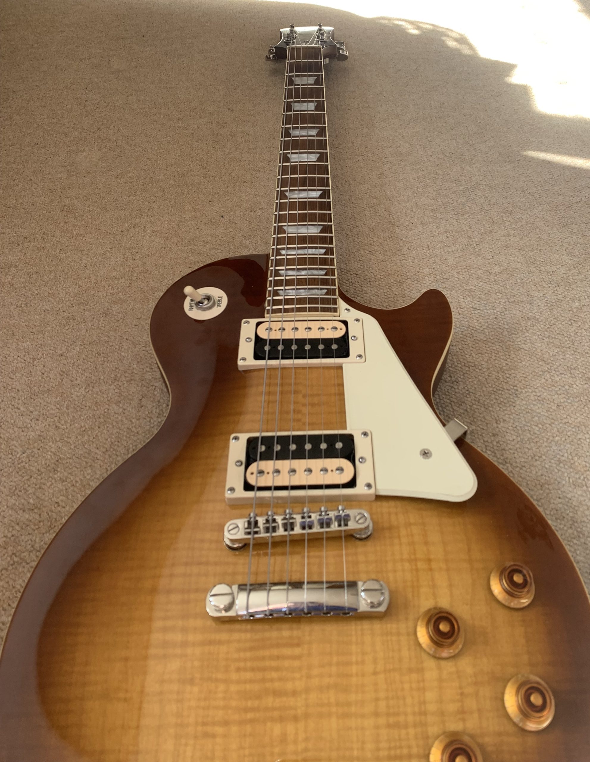 Epiphone Les Paul Traditional PRO-III Plus Desert Burst (Limited Edition) - Image 4