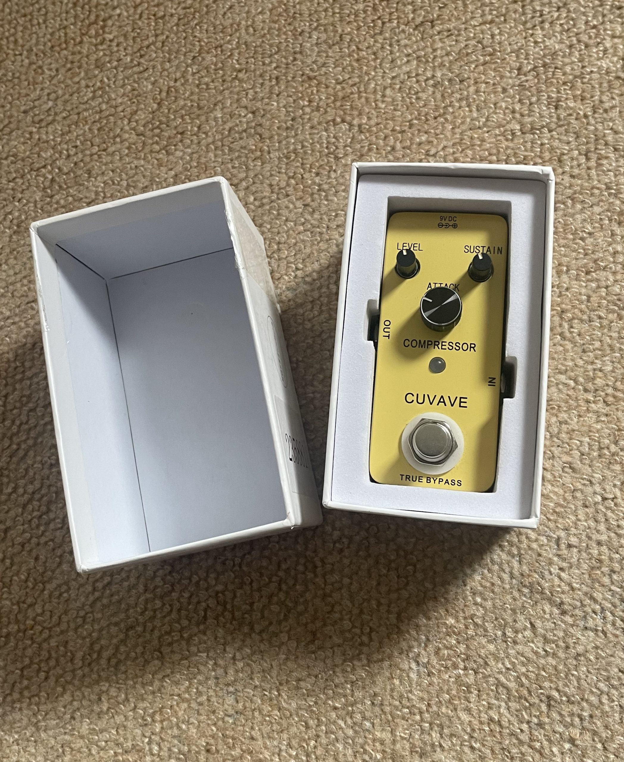 CUVAVE COMPRESSOR Classic Compress Guitar Effect Pedal Zinc Alloy Shell True Bypass