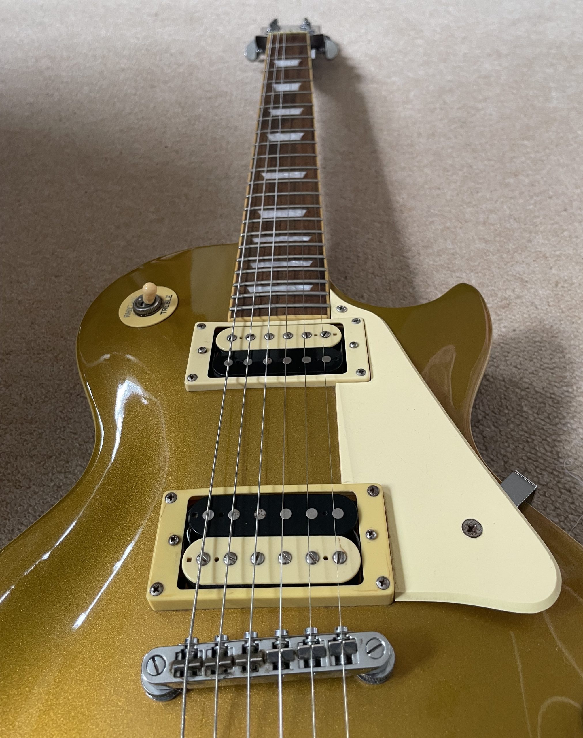 ジャンク品 Epiphone Les Paul ゴールド 2008 Epiphone Slash Les Paul Gold Top | Picker's Supply