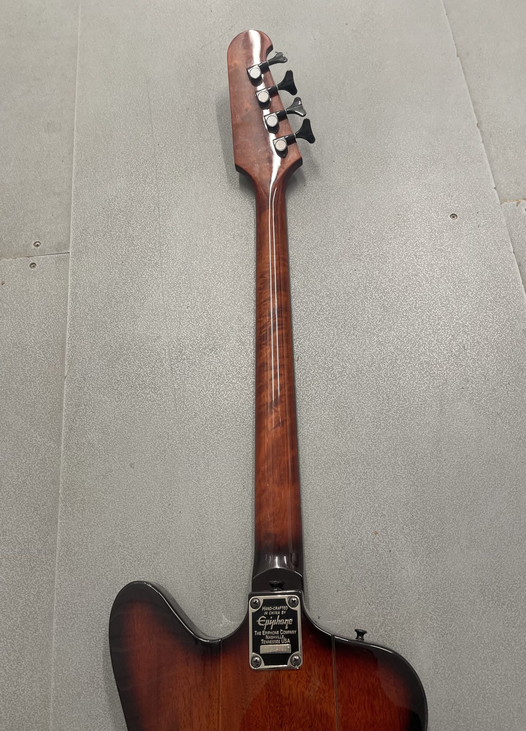 Epiphone Thunderbird Bass Guitars 2010 China - Image 10