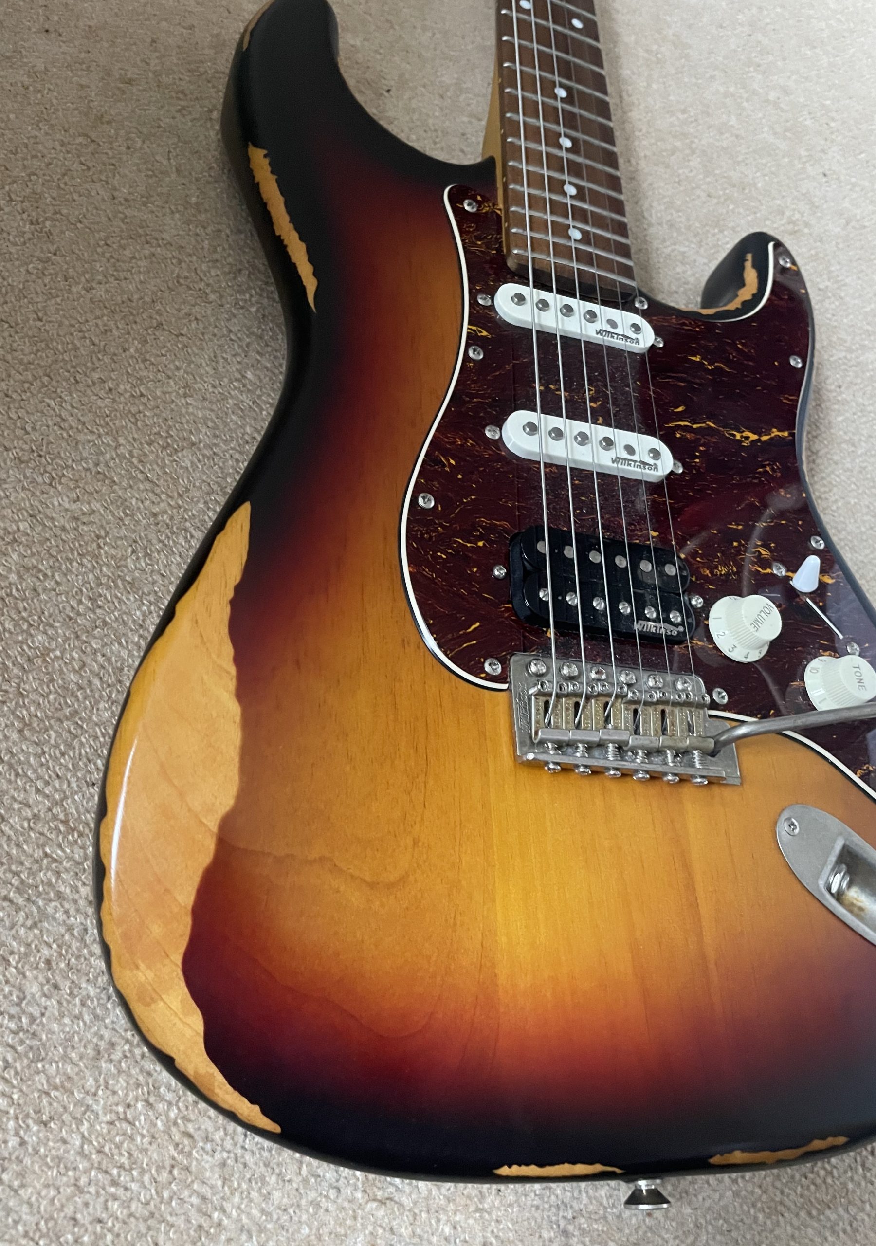 Vintage V6 Icon HSS, Distressed Sunburst - Image 5