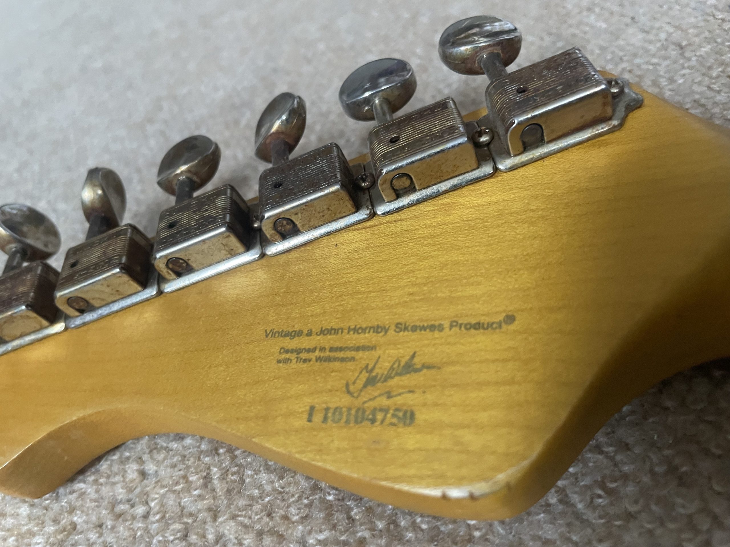 Vintage V6 Icon HSS, Distressed Sunburst - Image 11