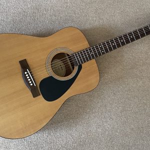 Yamaha F310 Acoustic Guitar Indonesia