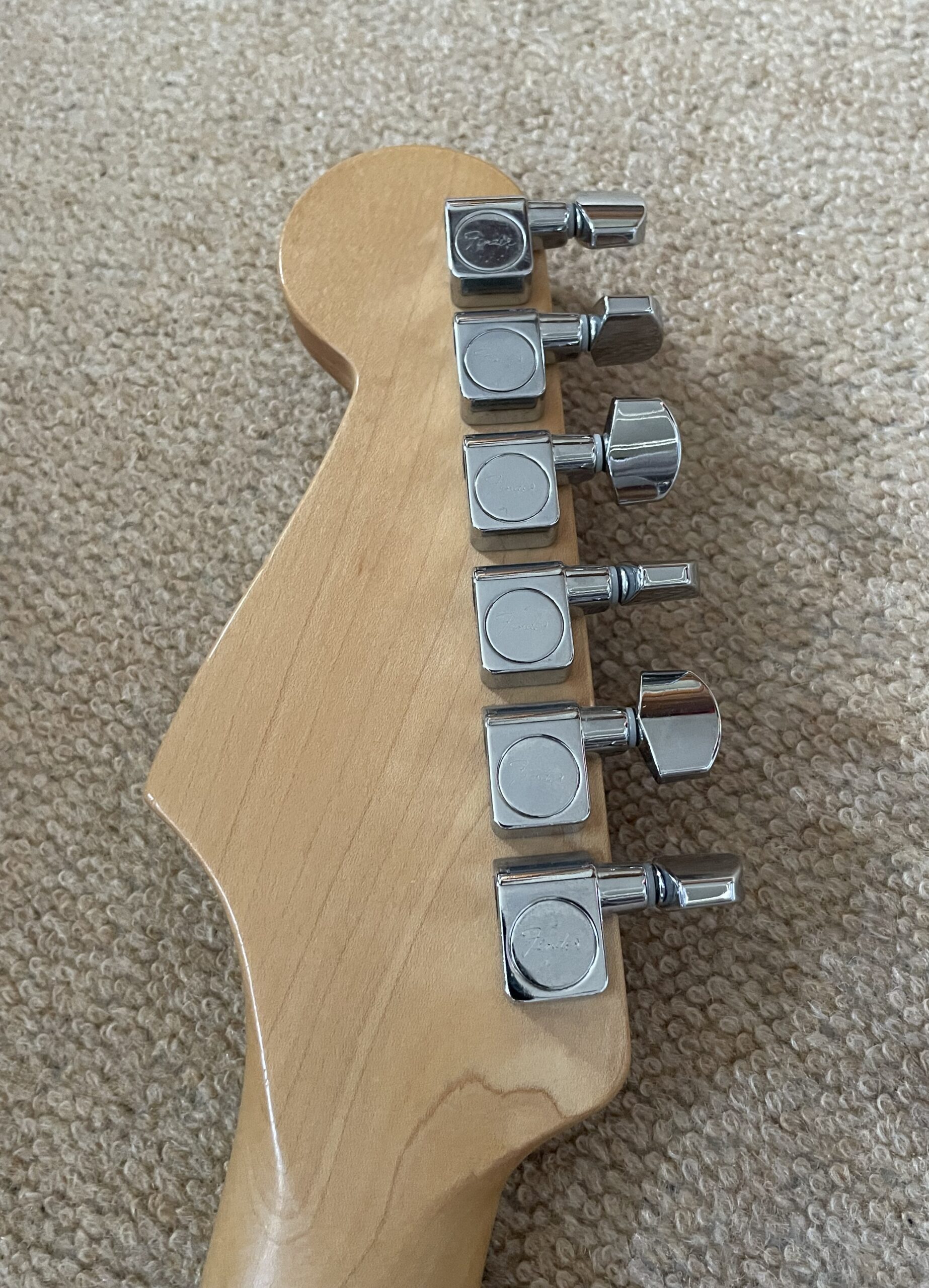 Fender Stratocaster Mexican- candy apple red 2007 - Image 11