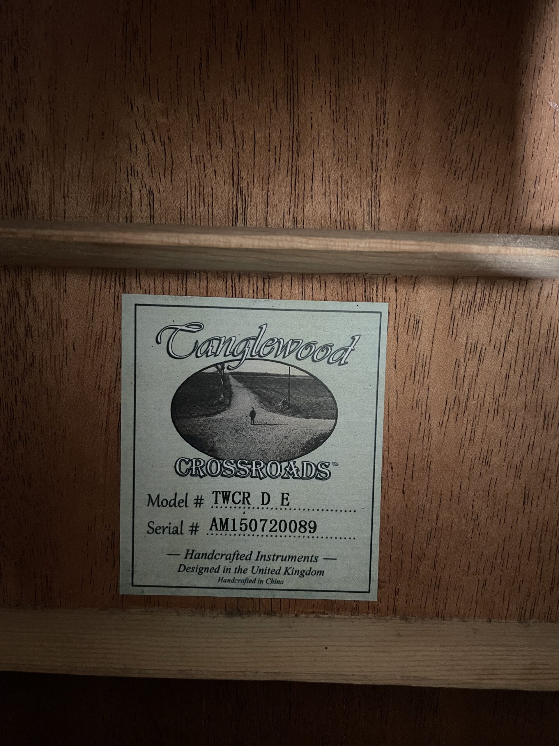 Tanglewood TWCR D Crossroads Dreadnought Acoustic, Whiskey Burst - Image 5