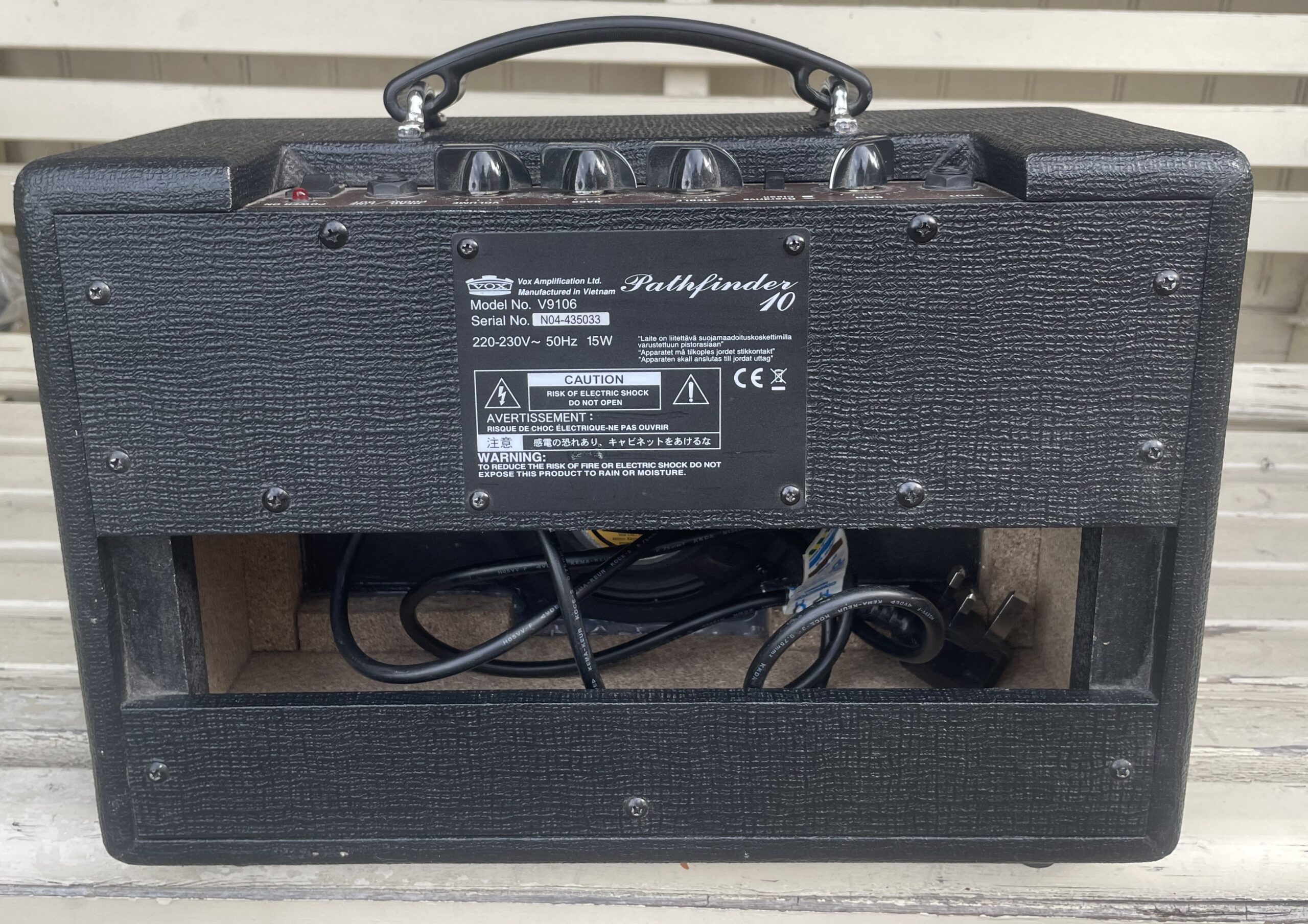 Vox Pathfinder 10 Guitar amplifier - Image 3
