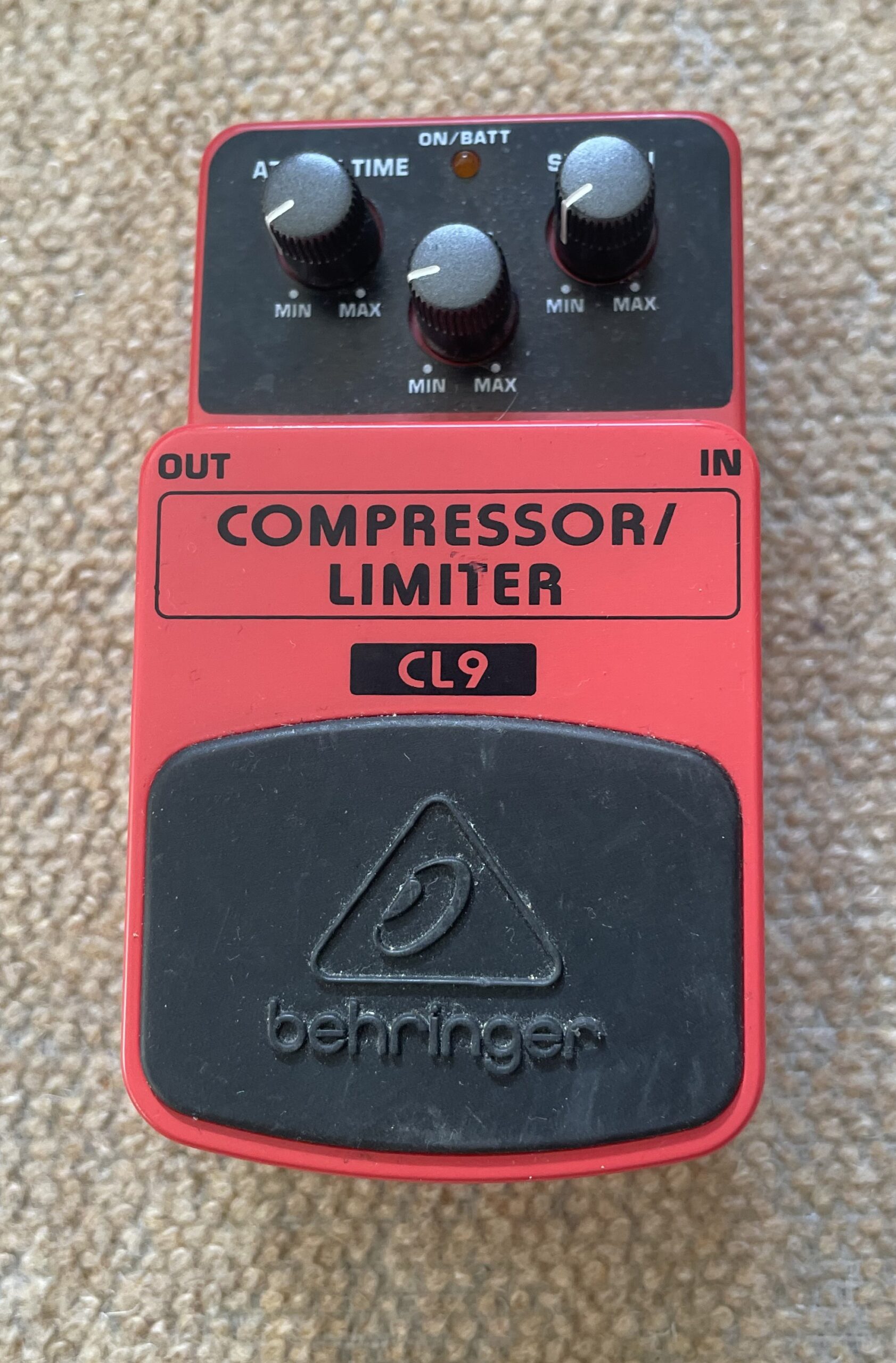 Behringer CL9 Compressor Limiter