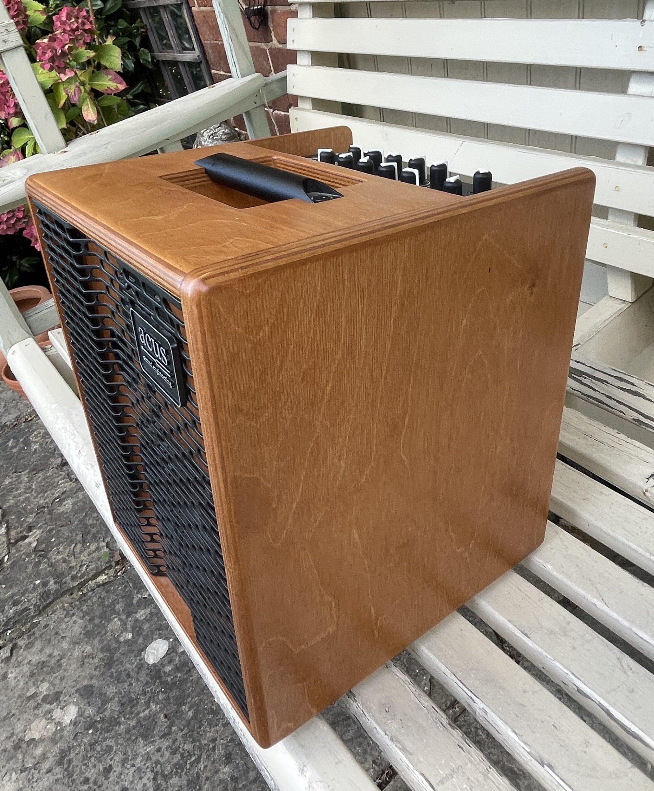 Acus One-5T Boutique Acoustic Guitar Amplifier, Wood - Image 5