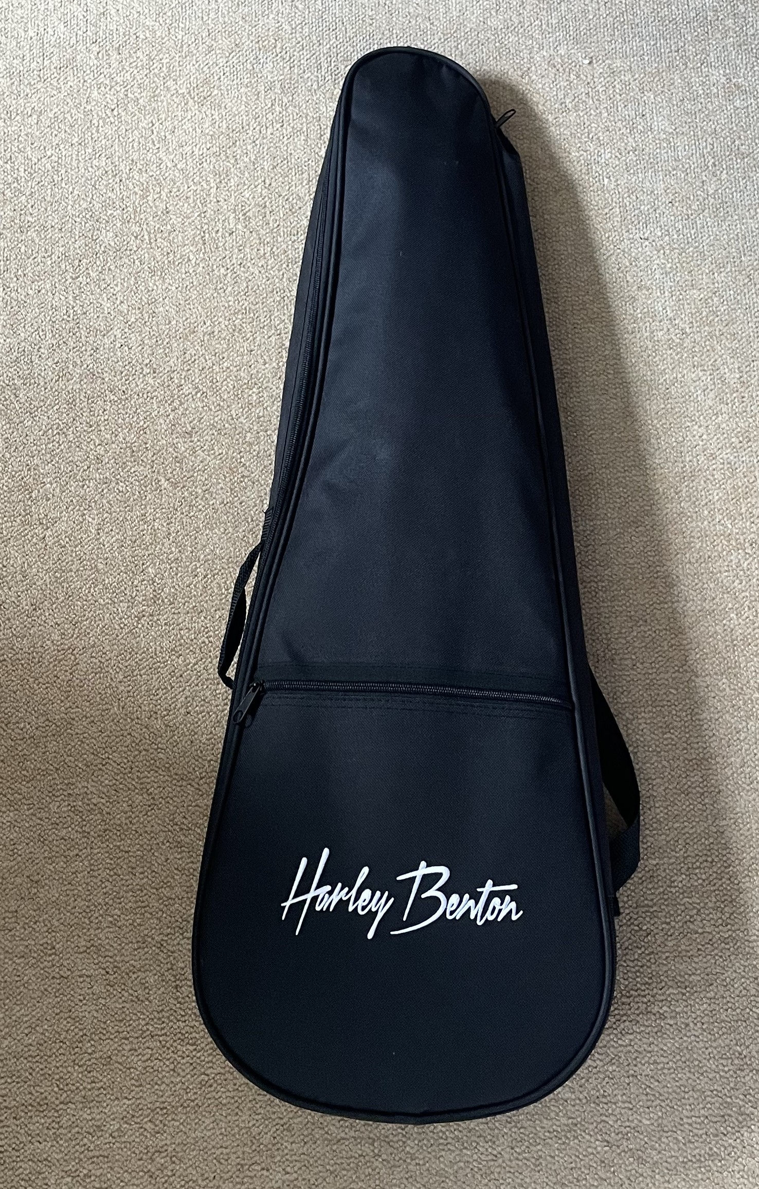 Harley Benton UkeBass Mahogany - Image 7