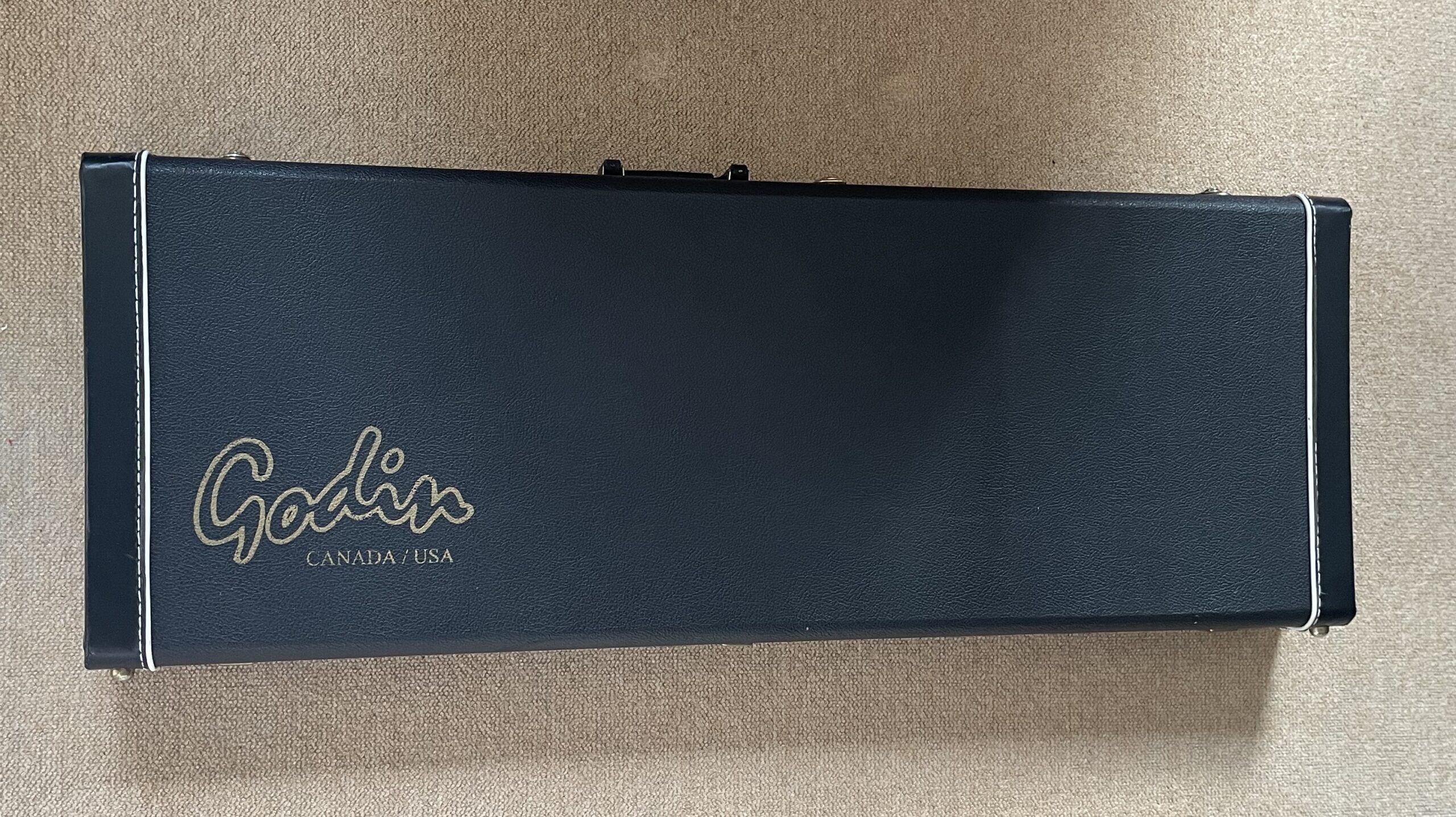 Godin Acousticaster 1991 (one of the first) Canada Signed by Robert Godin - Image 10