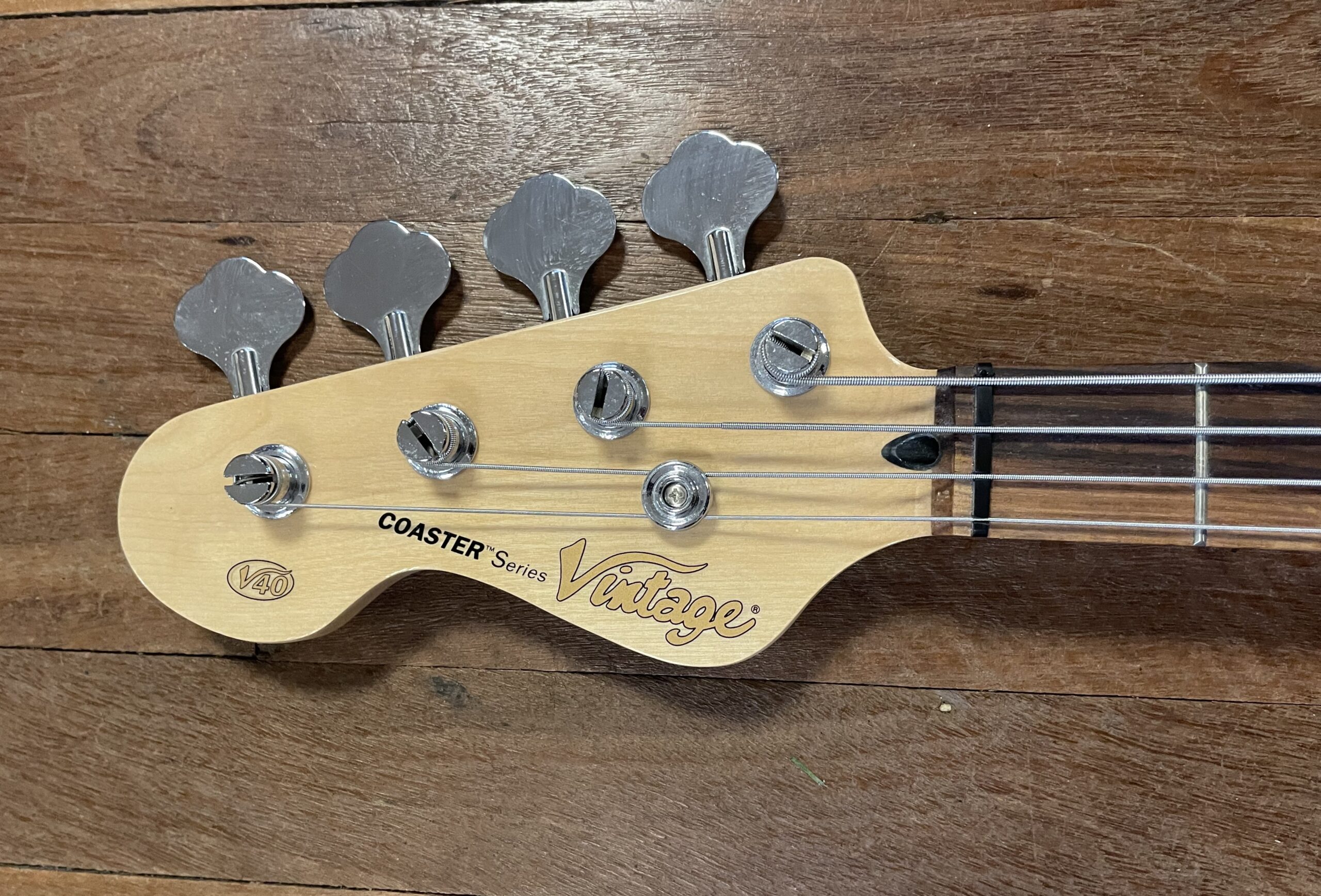 Vintage V40 Coaster Bass Guitar Black Left Handed - Image 4
